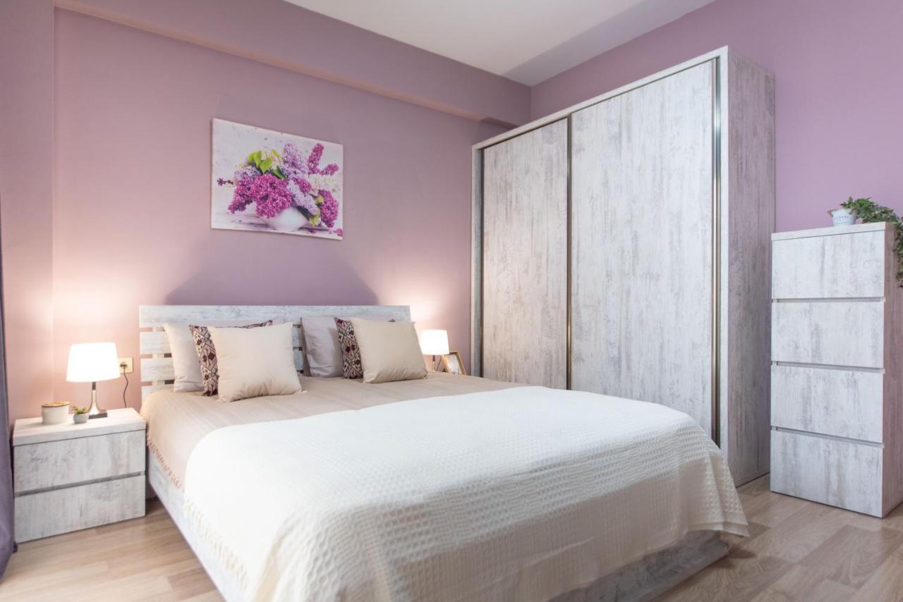 Gg Home - Cozy 2-Bedroom Apartment On Givi Kartozia Tiflis Exterior foto
