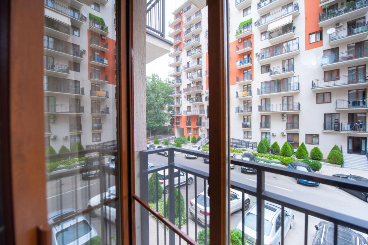 Gg Home - Cozy 2-Bedroom Apartment On Givi Kartozia Tiflis Exterior foto